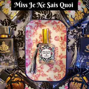 Miss Je Ne Sais Quoi